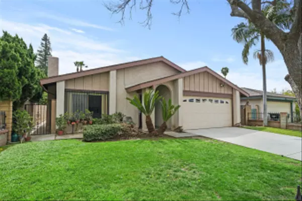 Azusa, CA 91702,216 E Kirkwall Rd