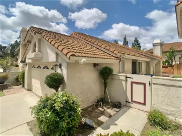 Escondido, CA 92026,2135 AMOROSA GLEN