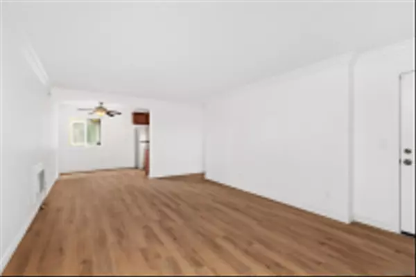 El Cajon, CA 92019,1165 Decker St. #4