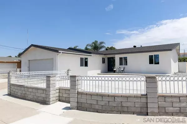 1817 Oakshire Ct, San Diego, CA 92102