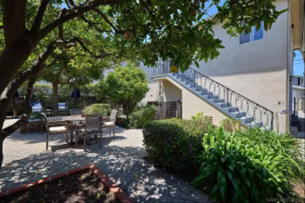 Coronado, CA 92118,258 J Ave