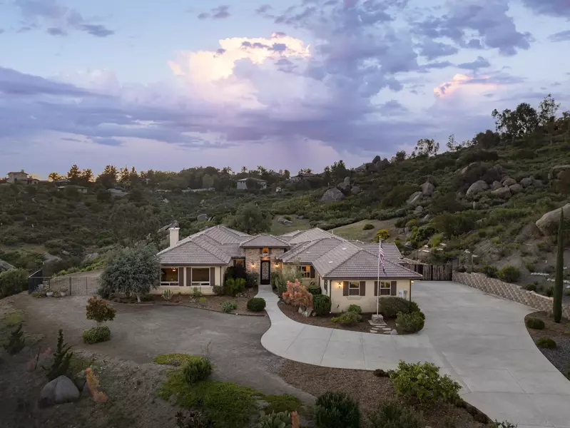 2001 Corte Sierra, Alpine, CA 91901