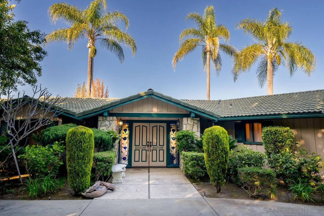 3053 Skycrest Dr, Fallbrook, CA 92028