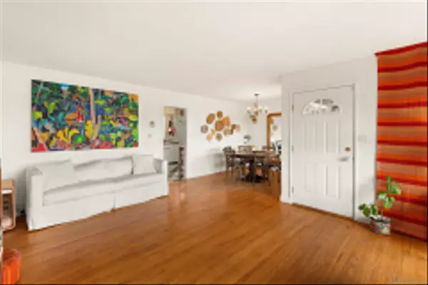 San Diego, CA 92106,840 Tarento Dr