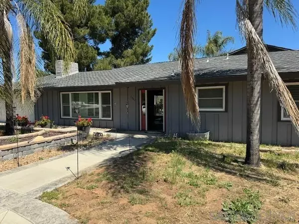 Alpine, CA 91901,2942 Olive View Rd