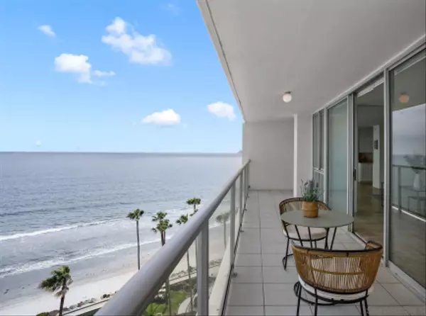 1780 Avenida Del Mundo #908, Coronado, CA 92118