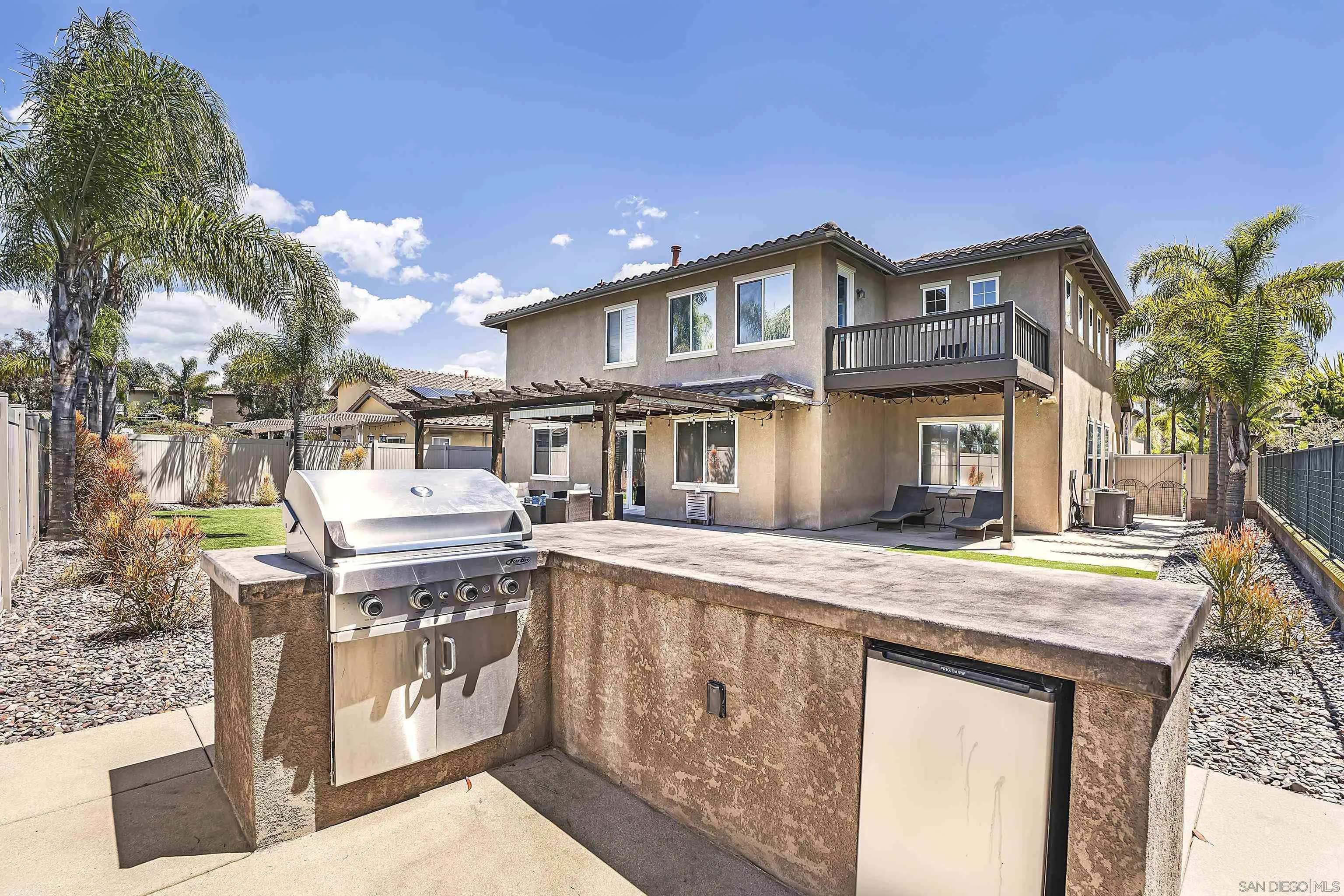 Chula Vista, CA 91913,1306 TRAVER
