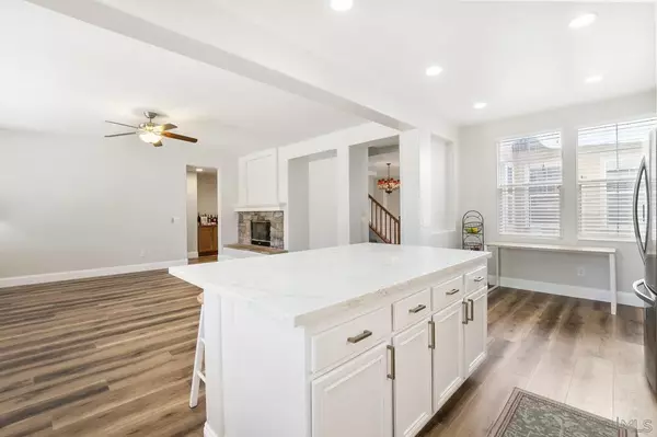 Chula Vista, CA 91914,2189 Corte San Simeon