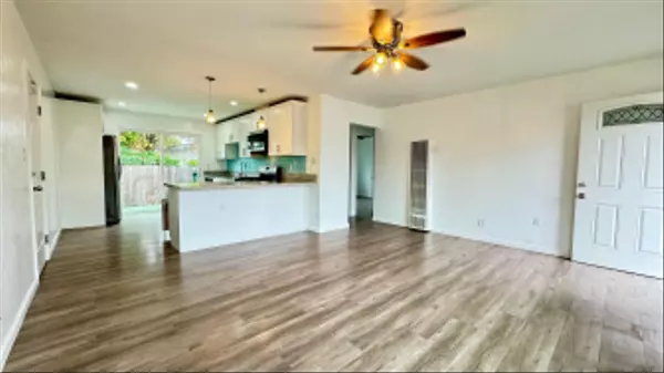 Imperial Beach, CA 91932,1238 Holly Ave