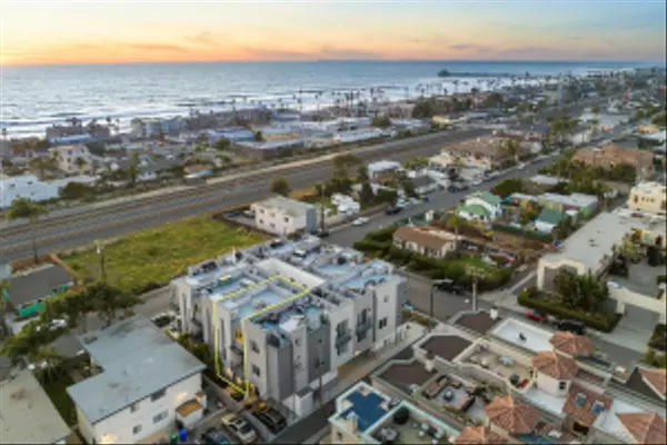 307 West St #106, Oceanside, CA 92054