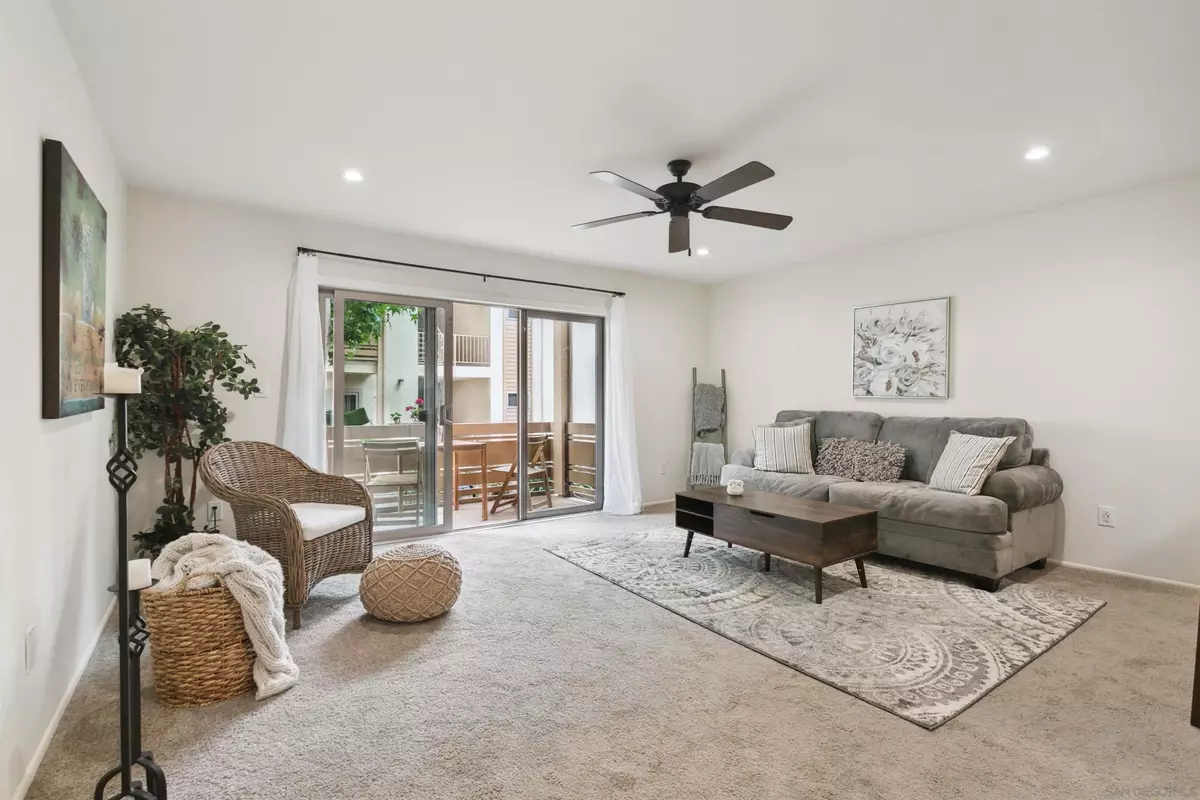 San Diego, CA 92110,2636 Worden St #111