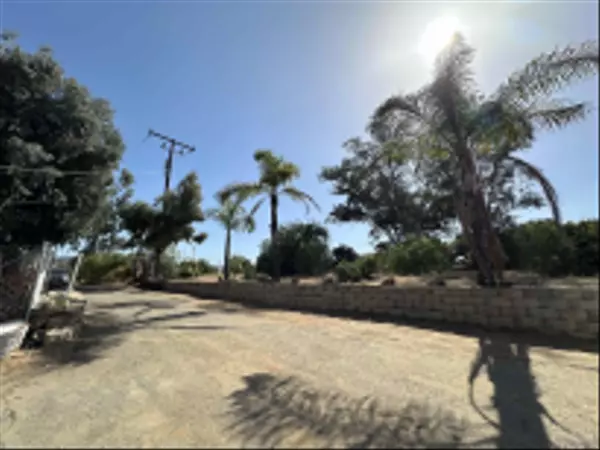 Valley Center, CA 92082,31440 Valley Center Rd