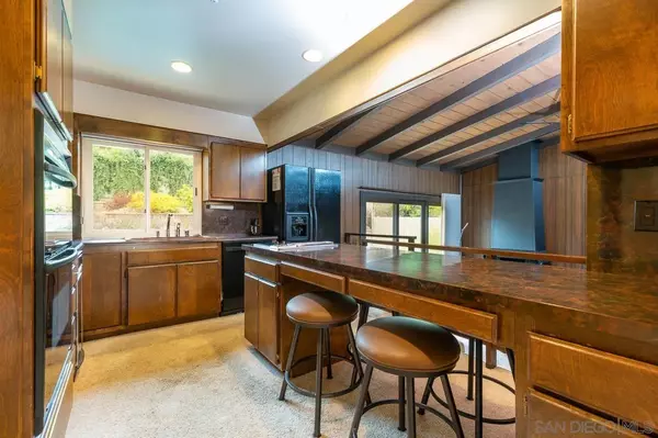 510 Savoy St San Diego, CA 92106