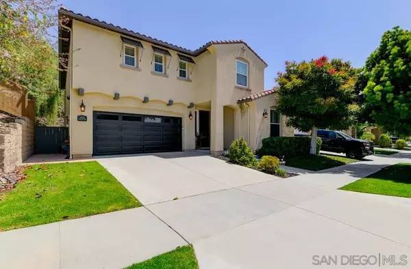 4734 Crater Rim Rd, Carlsbad, CA 92010