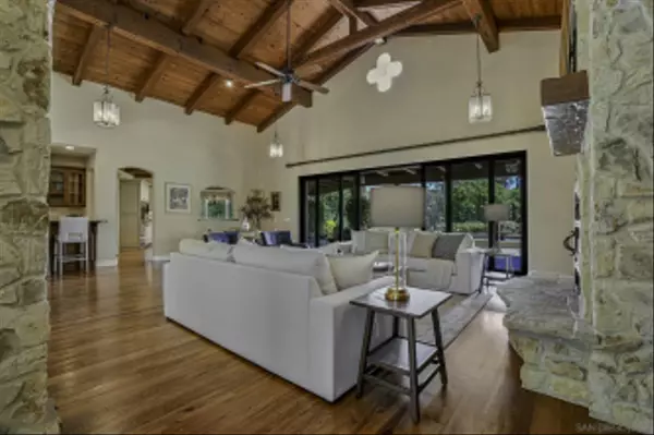 Rancho Santa Fe, CA 92067,17202 Avenida De Acacias
