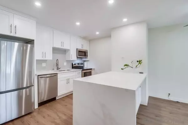 4444 W Point Loma Blvd #22, San Diego, CA 92107