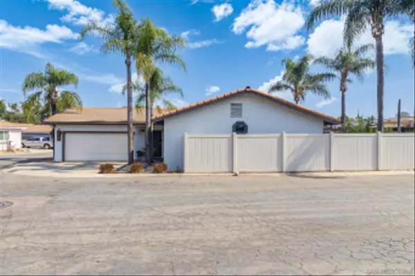 El Cajon, CA 92021,8503 Happy Way N