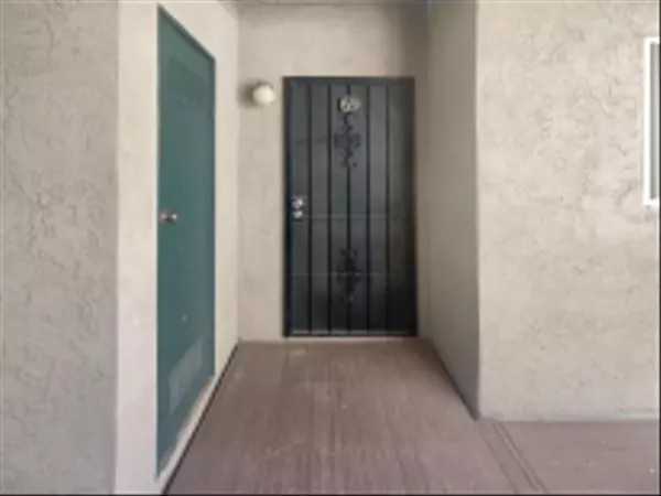 9785 Mesa Springs Way #69, San Diego, CA 92126