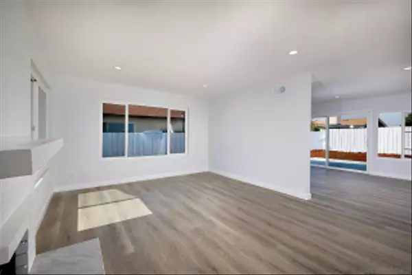 San Diego, CA 92126,11288 Spica Drive