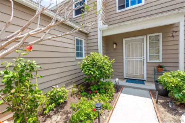 Carlsbad, CA 92010,2641 Regent Rd