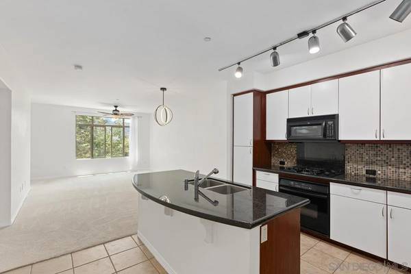 8355 Station Village Ln #4317, San Diego, CA 92108