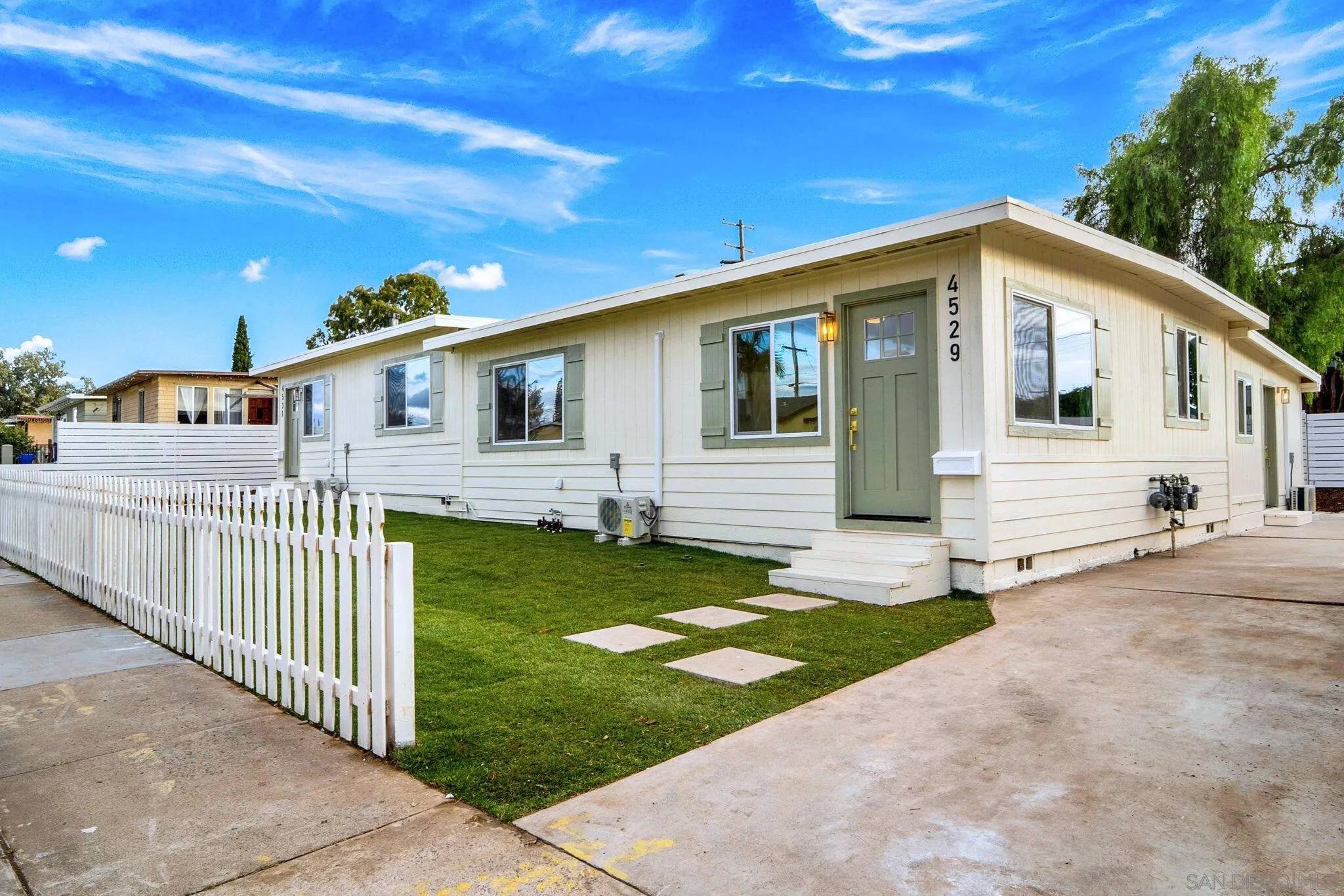 San Diego, CA 92102,4529-31 F St