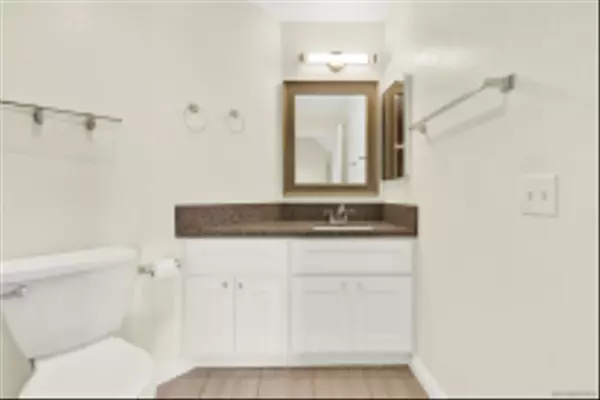 3019 Golden Oak Way Spring Valley, CA 91978