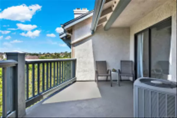 3019 Golden Oak Way Spring Valley, CA 91978