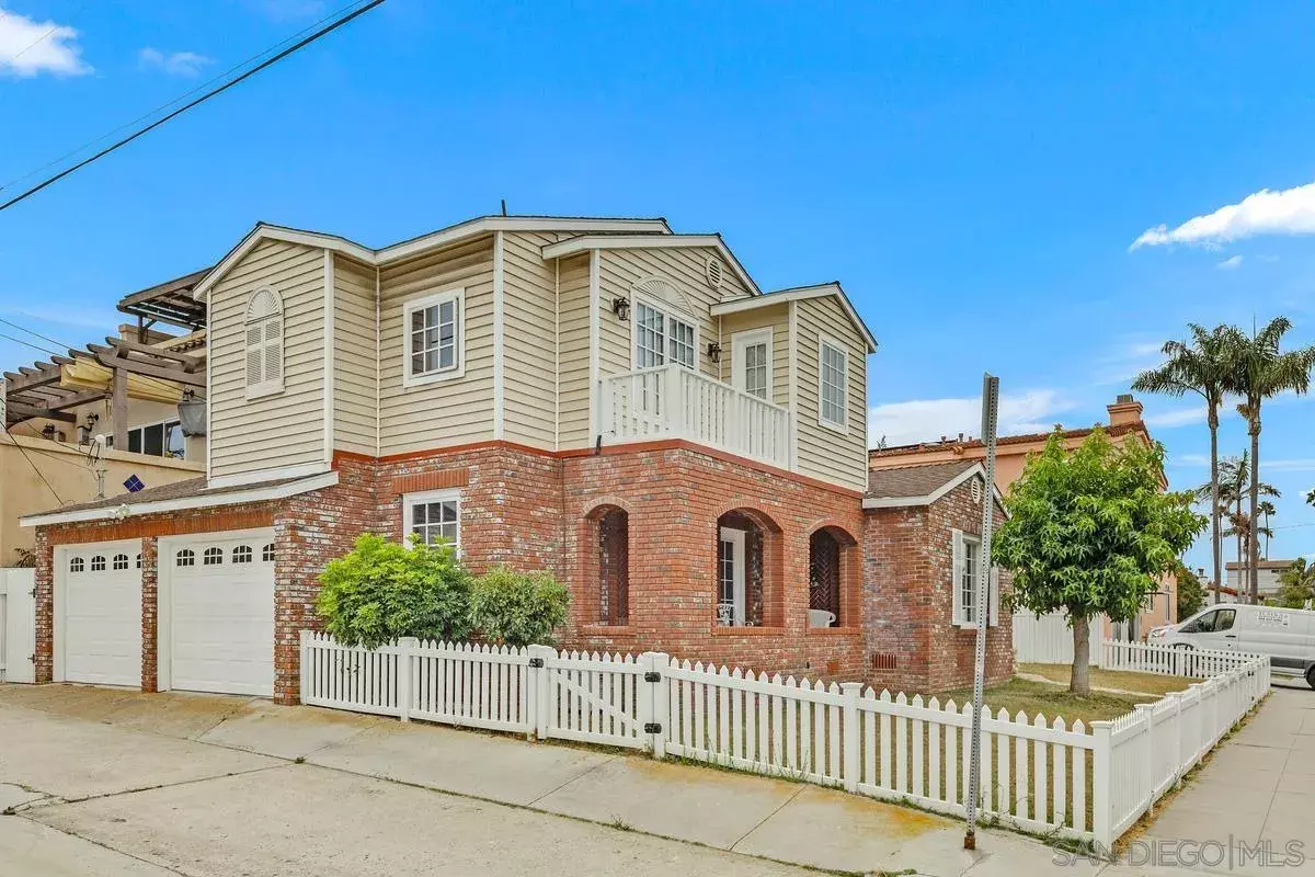 San Diego, CA 92107,1667 Cable Street