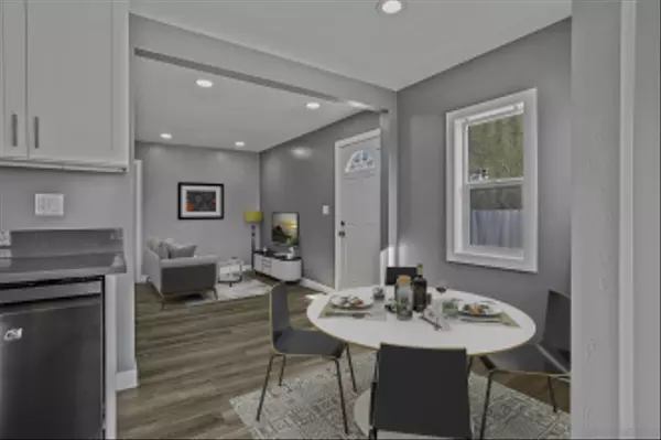 San Diego, CA 92105,3883 38th Street