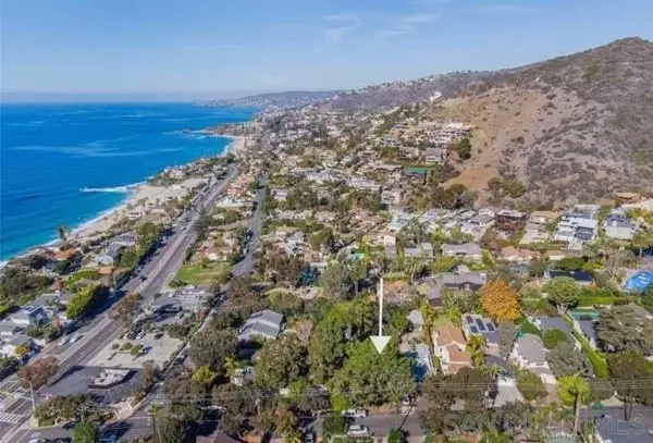 Laguna Beach, CA 92651,31565 Eagle Rock Way #128
