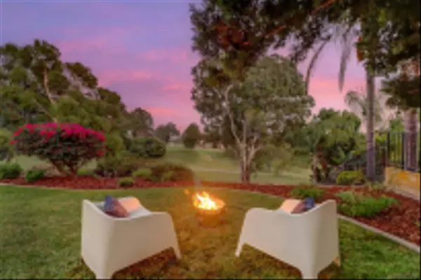 Vista, CA 92081,1940 Vineyard Avenue