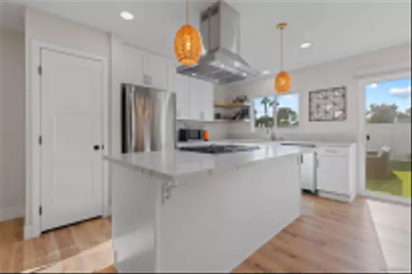 Imperial Beach, CA 91932,814 8th St