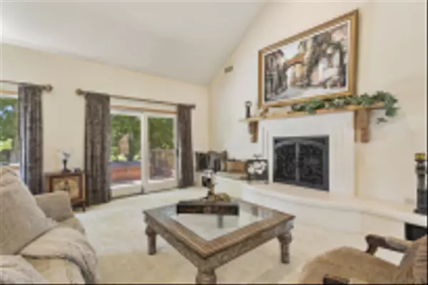 Rancho Santa Fe, CA 92067,17236 Via Cuatro Caminos