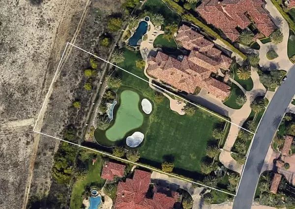 Rancho Santa Fe, CA 92067,15828 The River Trail #8