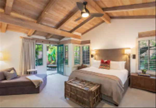 Rancho Santa Fe, CA 92067,6155 Calle Valencia #5B-6