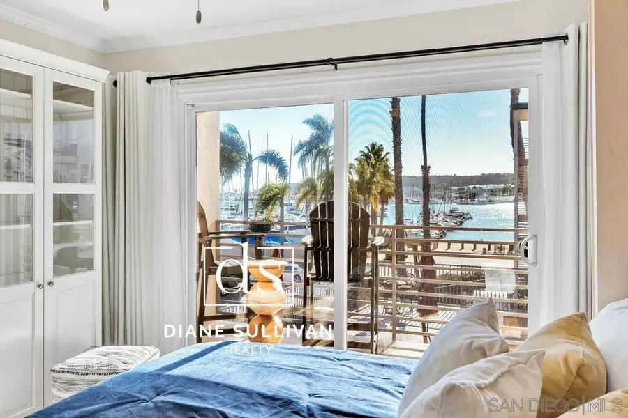 1021 Scott #243, San Diego, CA 92106