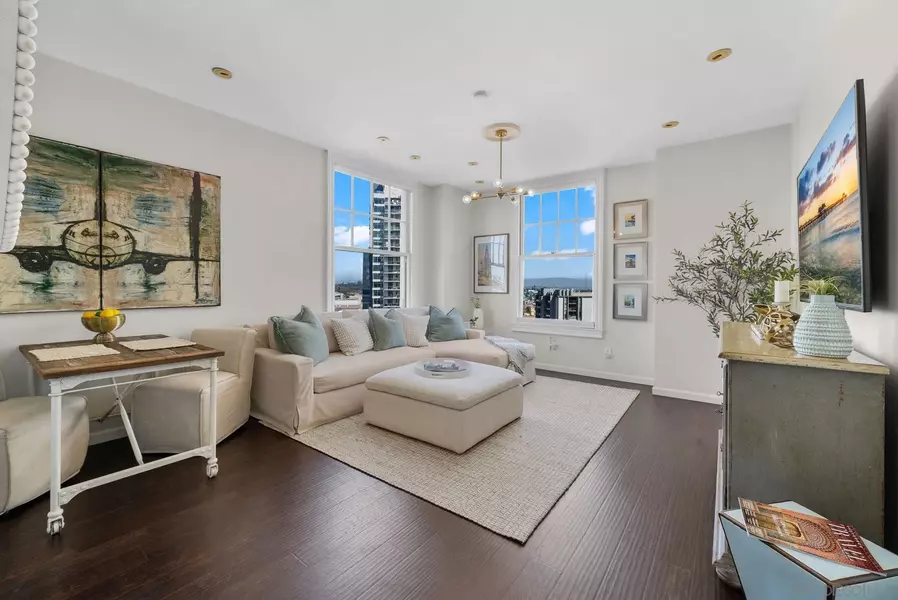 702 Ash St #803, San Diego, CA 92101