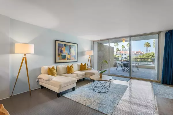 1720 Avenida Del Mundo #109, Coronado, CA 92118