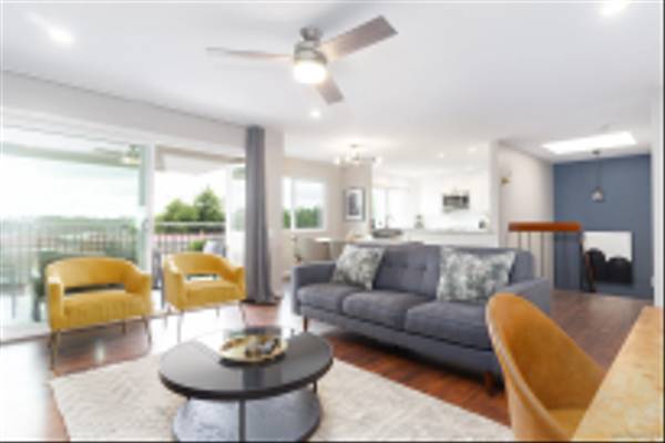 6230 Caminito Andreta, San Diego, CA 92111