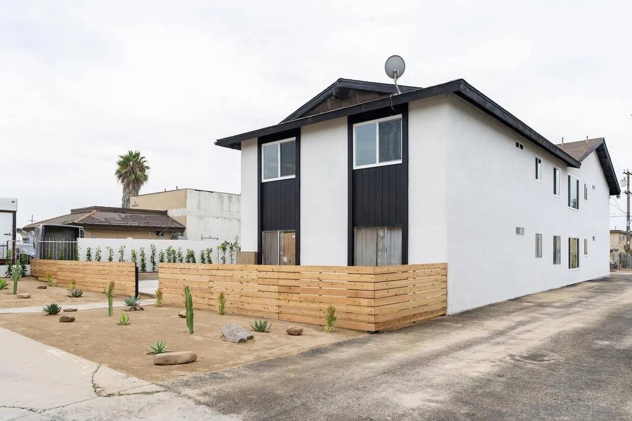 317 Tremont St, Chula Vista, CA 91911