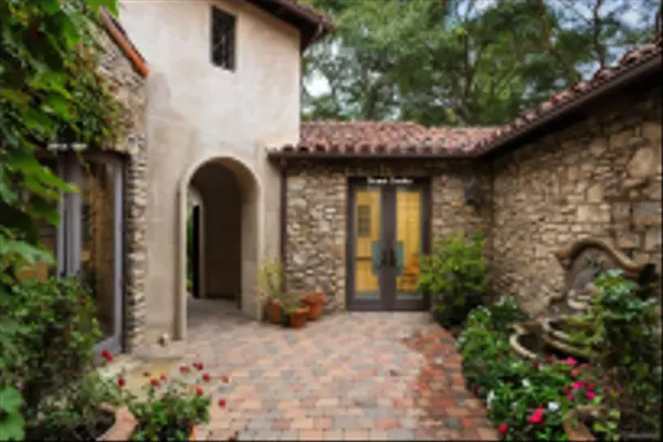 Rancho Santa Fe, CA 92091,6833 Calle Portone