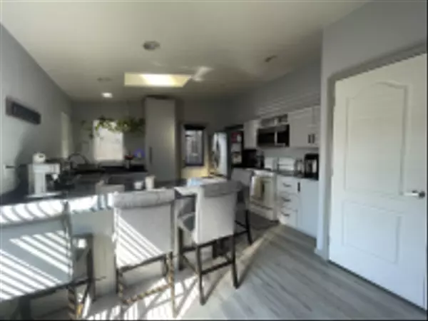 Imperial Beach, CA 91932,674 Palm Avenue #11