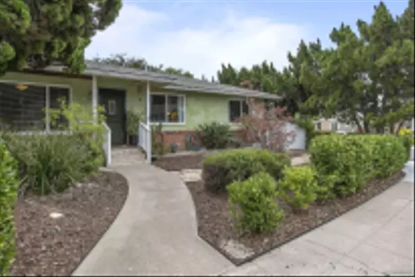 San Diego, CA 92115,5707 Spartan Dr