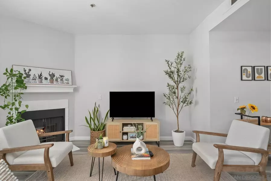 2445 Brant St #413, San Diego, CA 92101