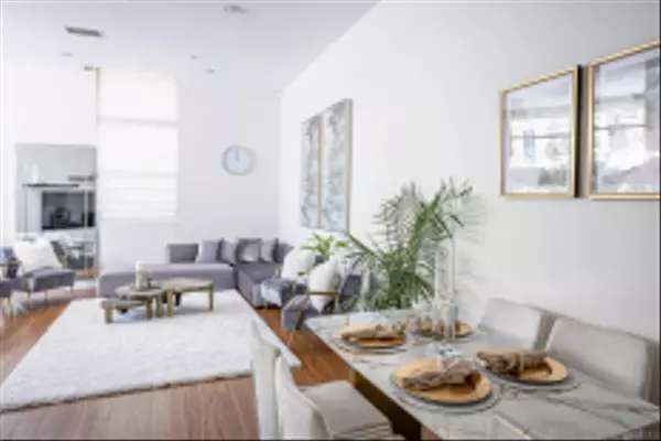 San Diego, CA 92101,1225 Island Ave #G06