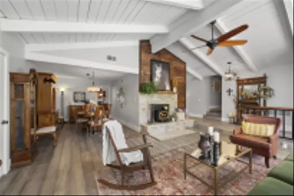 Alpine, CA 91901,2154 Via Dieguenos