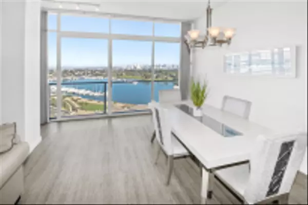 Coronado, CA 92118,1820 Avenida Del Mundo #1608