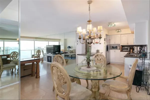 Coronado, CA 92118,1830 Avenida Del Mundo #Unit #1801
