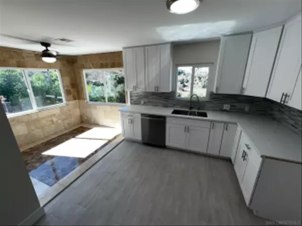 Valley Center, CA 92082,11927 Keys Creek Rd